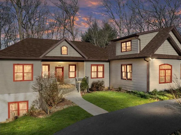 1801 Nicodemus Rd, New Windsor, MD 21776