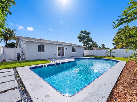 5th image of 7703 SW 3RD Street