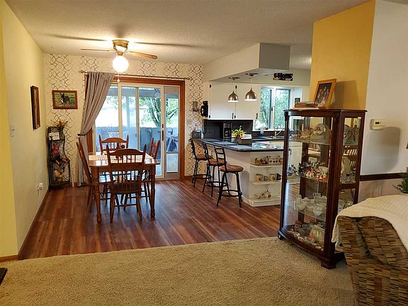 5th image of 501 E Lewerenz St