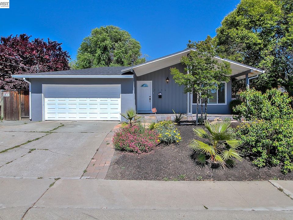 1st image of 3136 Claudia Dr