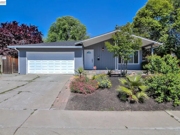 3136 Claudia Dr, Concord, CA 94519