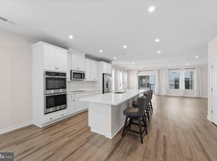 13695 Innovation Station Loop UNIT 77B, Herndon, VA 20171