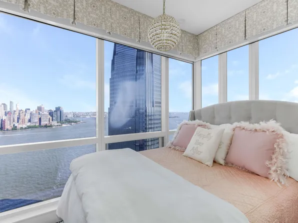 77 Hudson Street image 13 of 35