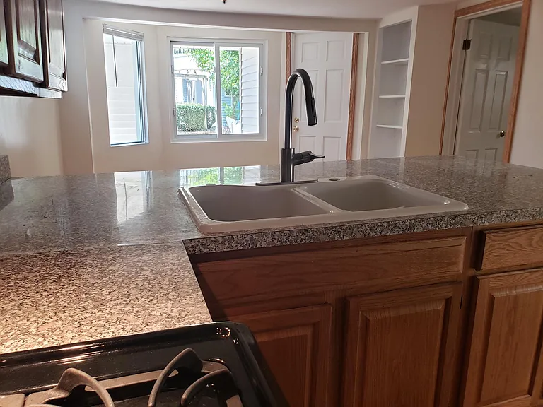 3452 N Hamlin Ave #1 — Photo 15