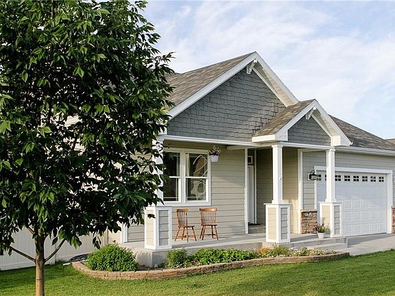 3rd image of 3005 Golden Acres Dr