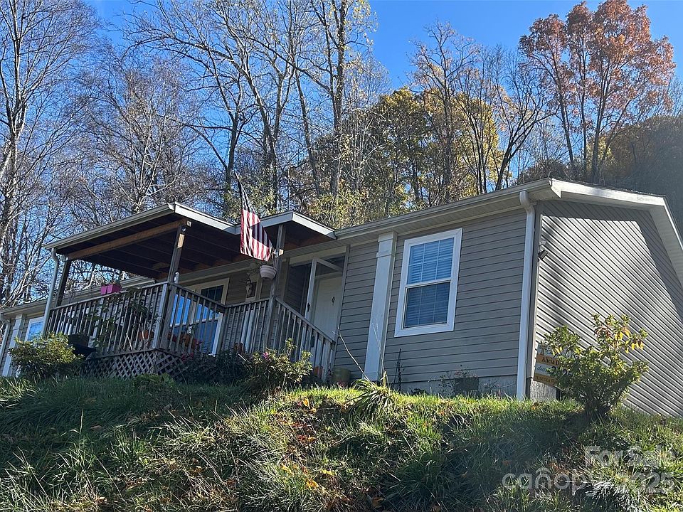 1st image of 415 Rovingwood Dr