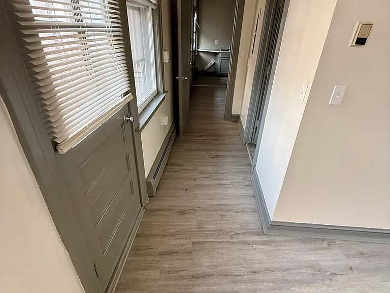926 Asylum Ave #201 — Photo 1