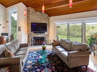 28052 Hawk Ct, Carmel, CA 93923