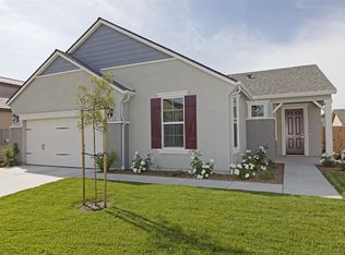 6715 E Farrin Ave, Fresno, CA