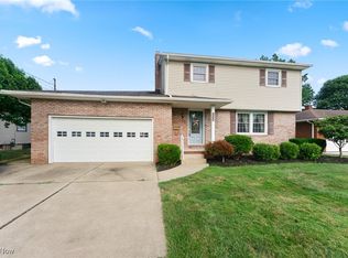 943 Dravis St, Girard, OH