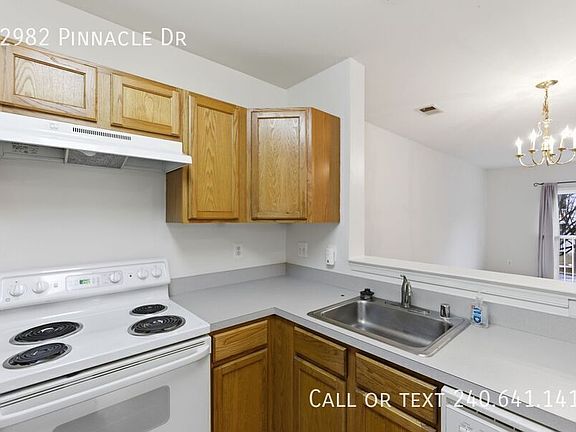 5th image of 12982 Pinnacle Dr