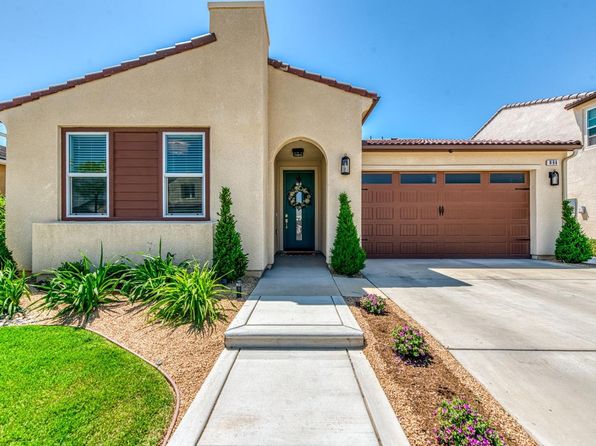 994 Groveland Ave W, Madera, CA 93636