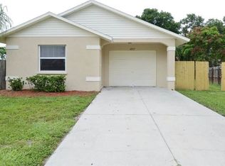1227 Dr Martin Luther King Jr Pl, Palmetto, FL 34221