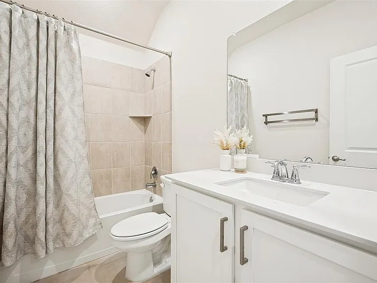 2906 Jasper Trl — Photo 10