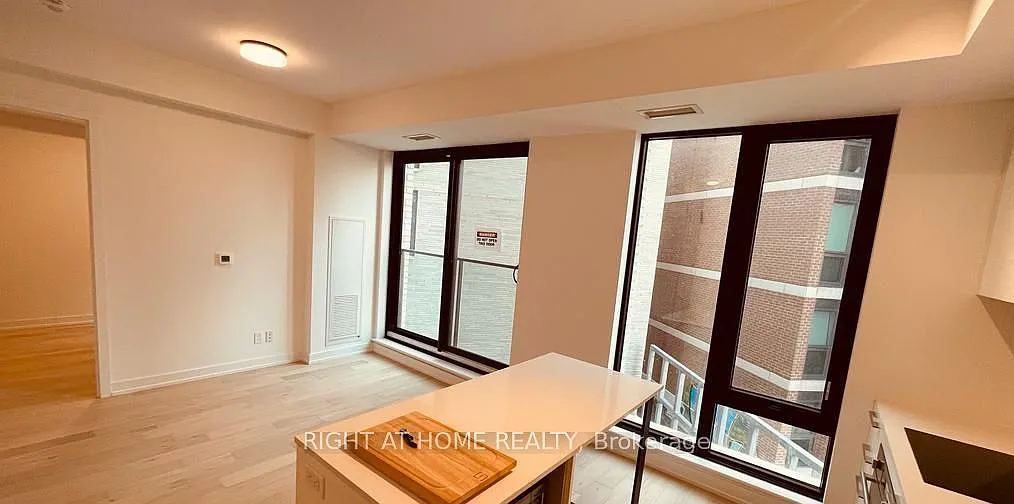 1 bed, $2,550 — Photo 4