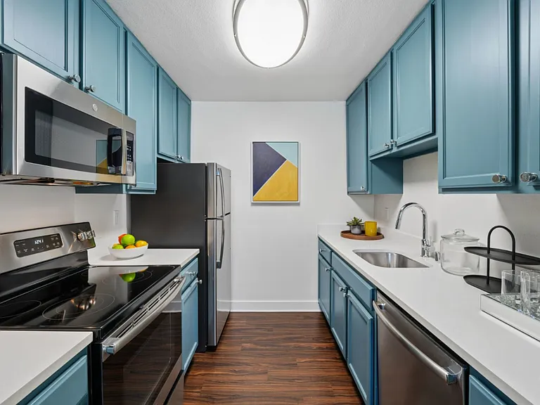 Peartree Apartments — Photo 32