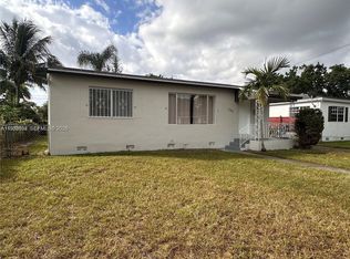 150 NE 170th St, North Miami Beach, FL 33162