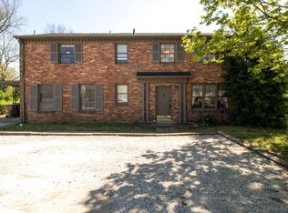 717 Harding Pl, Nashville, TN 37211