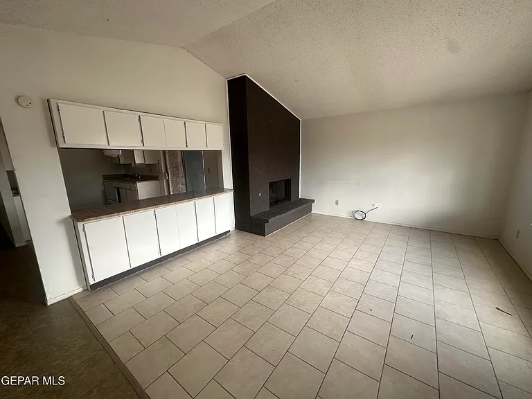 2901 Beachcomber Dr #B — Photo 2