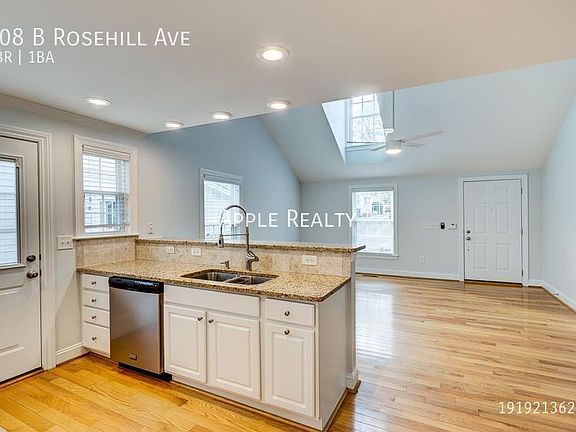 4th image of 908B Rosehill Ave