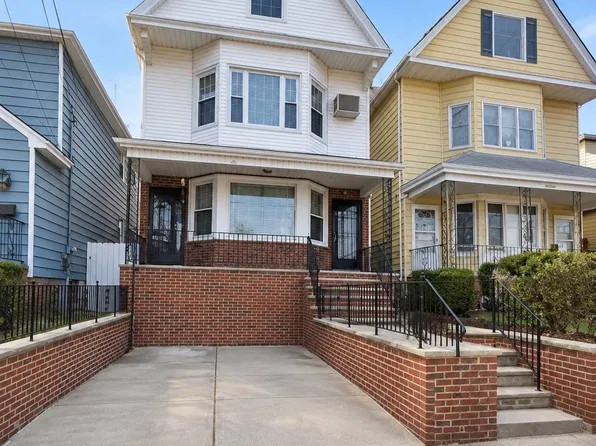 14 W 6th St Floor 2, Bayonne, NJ 07002