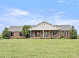 1447 Puckett Rd, Lawrenceburg, KY 40342