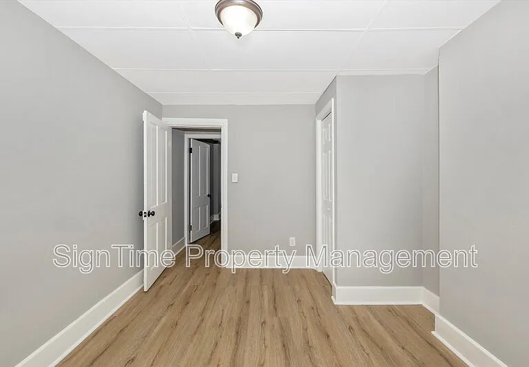 114 N Conococheague St — Photo 28
