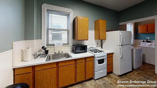 789 Columbia Rd #3 Photo 1