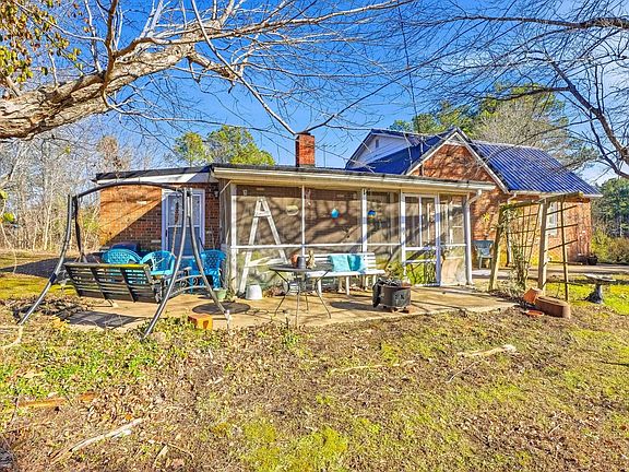 3rd image of 19610 Dawson Springs Rd