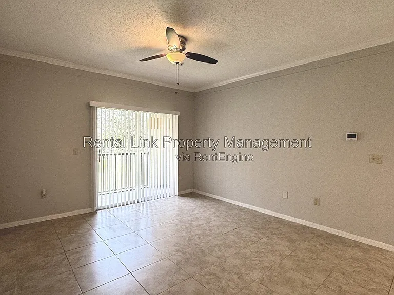 11530 Villa Grand #1121 — Photo 5