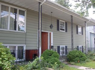 4 Corlear St, Albany, NY 12209