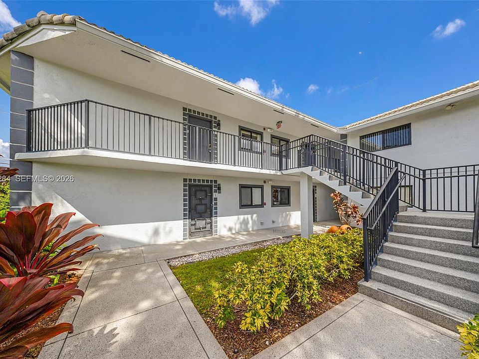 1st image of 15011 Ashland Cir APT 19