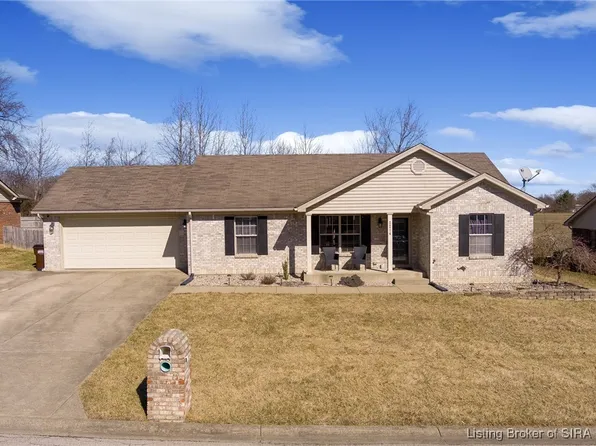 2214 Honeysuckle Way, Sellersburg, IN 47172