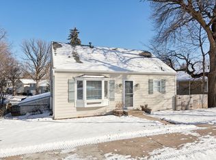 2058 Commerce Blvd, Mound, MN 55364