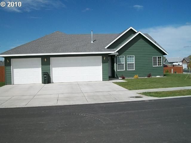 2nd image of 1368 SW 7th St