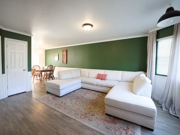 1086 S 950 E APT 217, Provo, UT 84606
