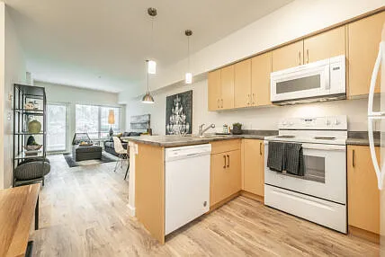 1291 Craigflower Rd #1243123 photo 1