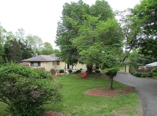 101 Old Castle Point Rd, Wappingers Falls, NY 12590