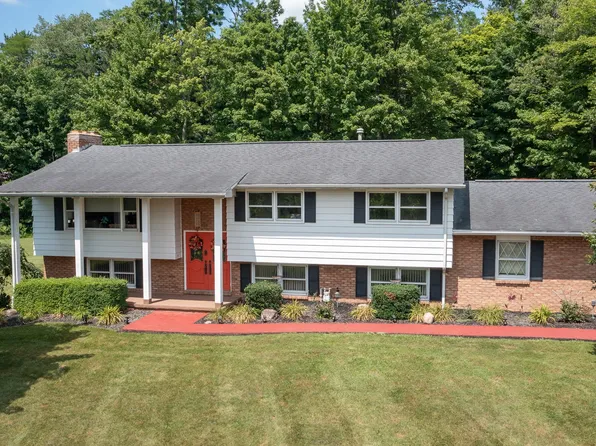 1269 Washington Street Ext, Conneautville, PA 16406