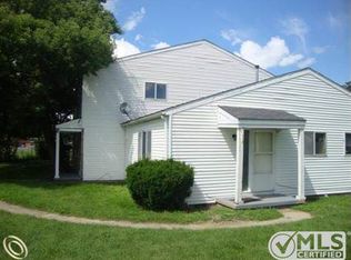 4109 Charter Oak Dr, Flint, MI