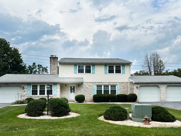 26 Ashley Dr, Dillsburg, PA 17019