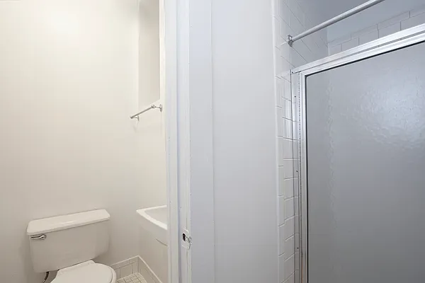 Rented by R New York | media 6