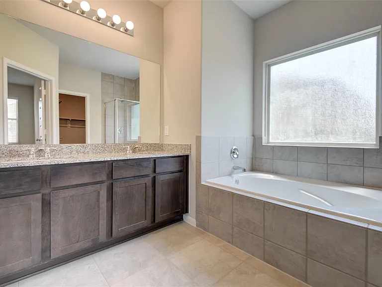 8403 Baywatch Cir — Photo 21