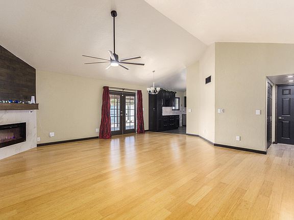 4th image of 3100 W Camino Azul