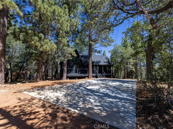 1592 Trinity Ct, Big Bear City, CA 92314