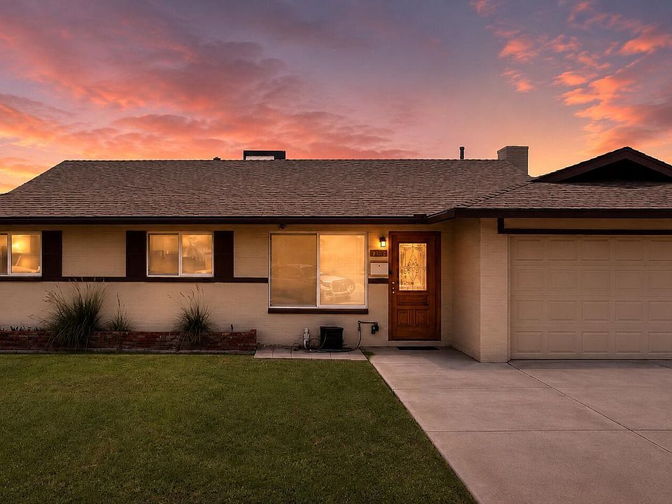 1st image of 409 E HERMOSA Circle