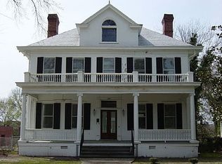 1225 Calhoun St, Newberry, SC 29108