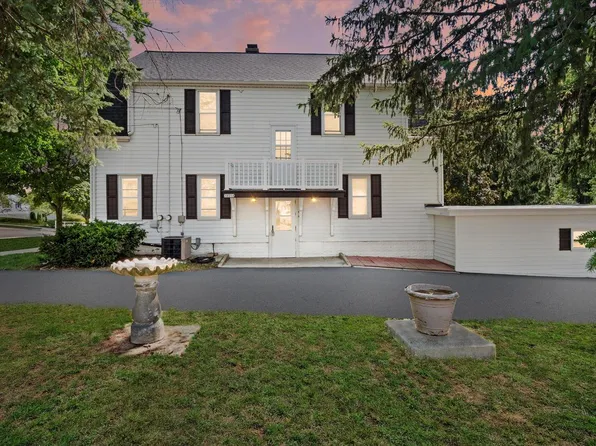 1021 North Main STREET, Hartford, WI 53027