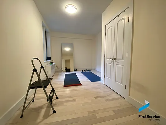 Rented by FirstService Realty (legacy) | media 15