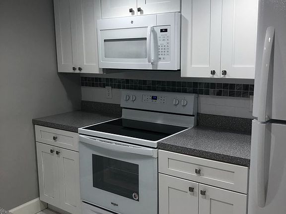 3rd image of 1209 Mayport Landing Cir